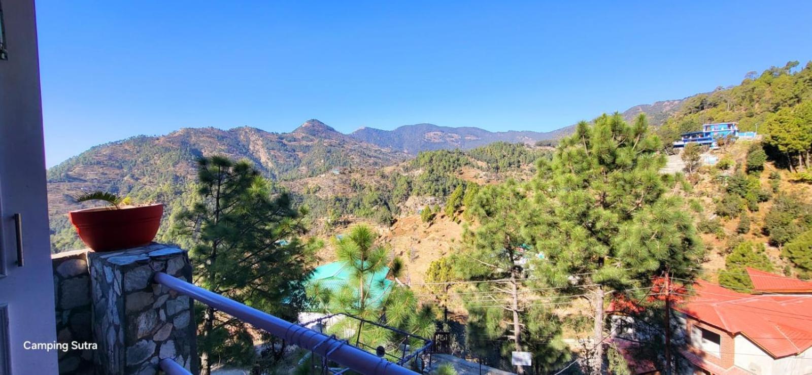 Hotel The Club Nine Mukteshwar Buitenkant foto